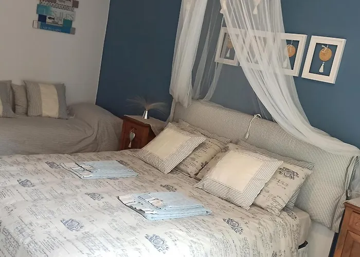 C & C بيت للعطل فالدوبياديني